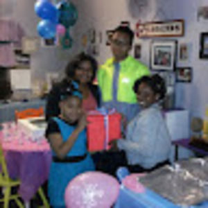 Meet your Posher, Robert